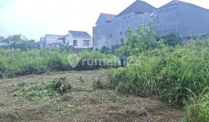 TANAH KAVLING SIAP BANGUN DEKAT KAWASAN RAMAI SHM