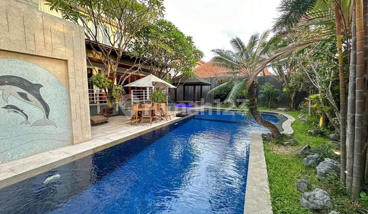 House in the center of Denpasar city near Kerobokan Seminyak Bali
