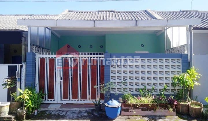 Ready-to-Occupy House in Madyopuro Toll Exit Housing