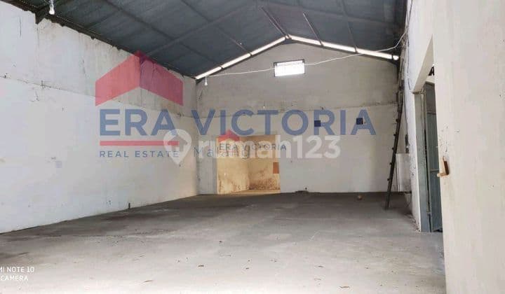 Gudang Siap Pakai di Lingkungan Industri