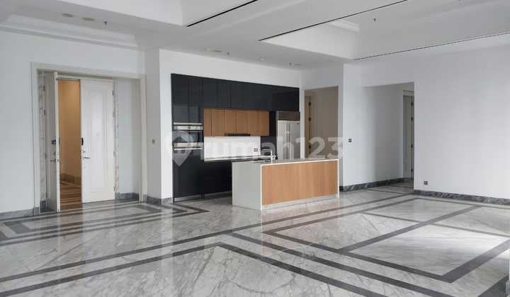 Luxury Unit In Scbd New Unit Good Area Around Office And Mall