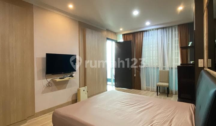 Disewakan Best Unit Apartemen Residence 8 - 1 BR - Fully Furnished