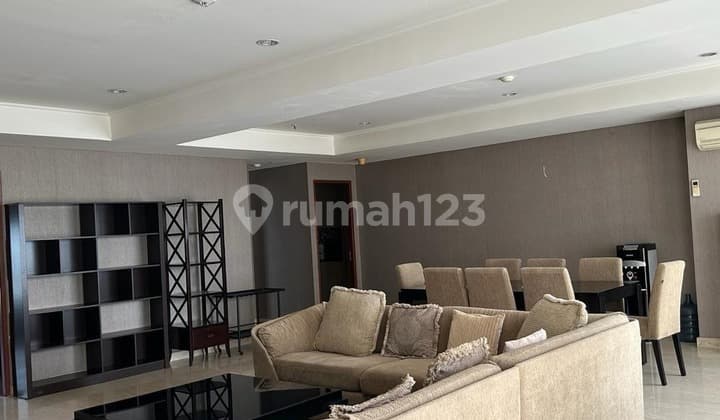 Disewakan Apartemen Permata Hijau Residence - 4BR Fully Furnished