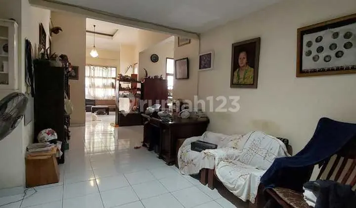 Dijual Rumah di Senayan , Hang Lekir . Cocok Untuk Investasi