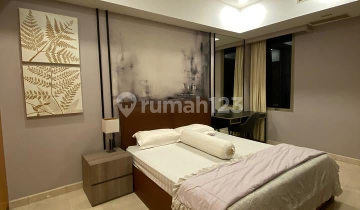For Sale! Best Unit with Private Lift Unit at Sudirman Mansion 3BR Furnished