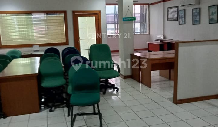 Kalimalang, Ruko Dijual 4 Lantai Strategis Di Jalan Raya Kalimalang, Pondok Kelapa Ns0053