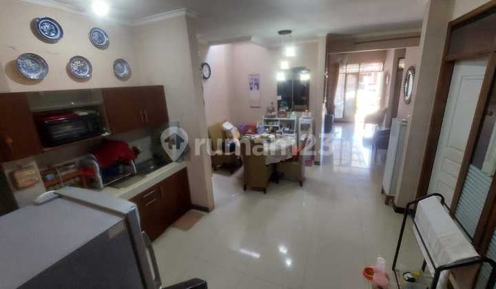 Rumah Murah Lagi Butuh Uang di Sariwangi Bandung