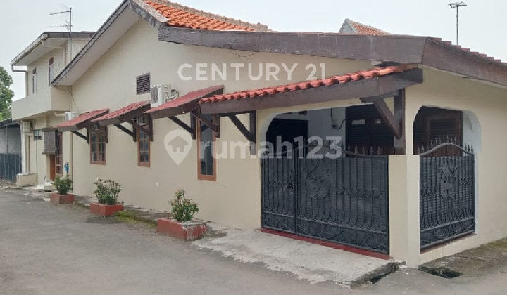 Rumah Strategis Dekat RS Putra Bahagia Cirebon