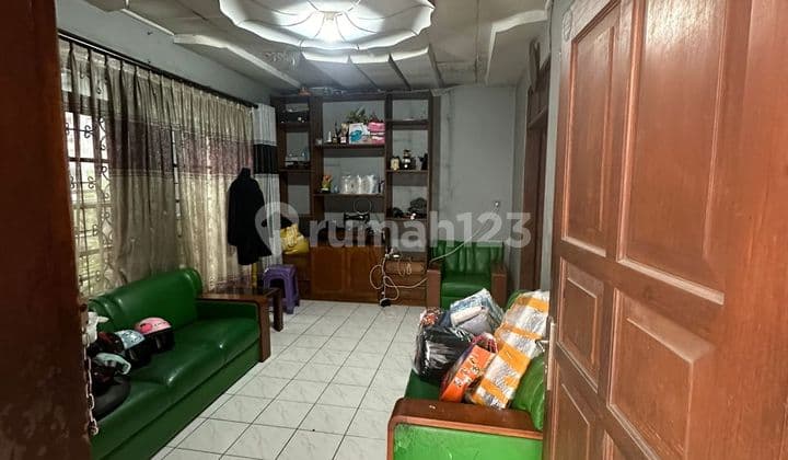 Rumah Mainroad Jalan Raya Kebon Kopi Cimahi