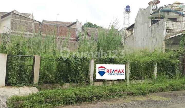 Good Land in Taman Mutiara Complex, Cimahi Bandung, Front Location Good Land in Taman Mutiara Complex, Cimahi Bandung, Front Location