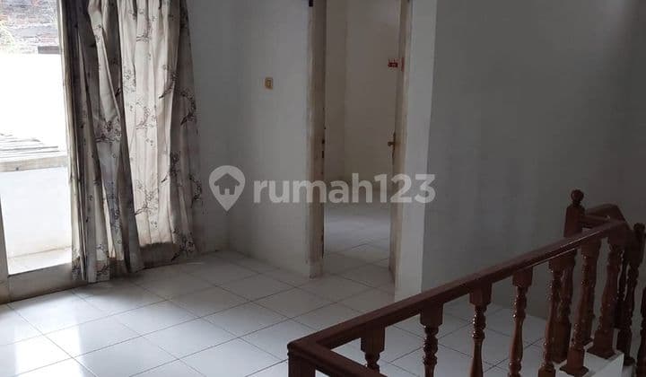 Di Sewakan Rumah 2 Lantai Bagus, Siap Huni Daerah Muara, Tegalega.