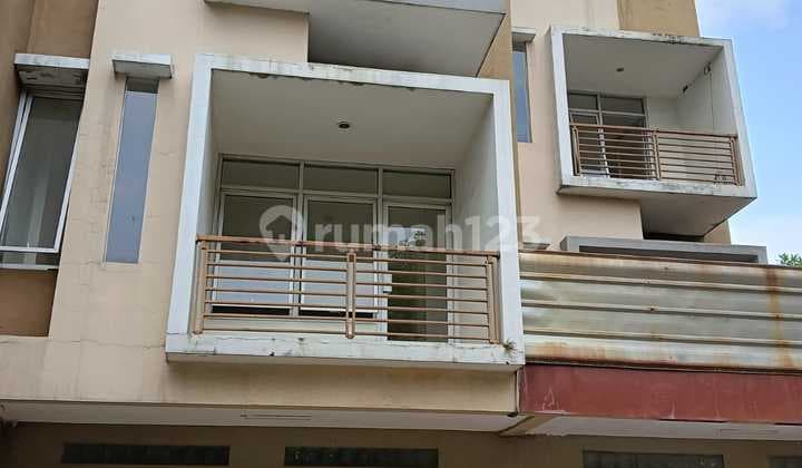 RUKO RENDENG 3 LANTAI JALAN PETA DEKAT CITY LINK