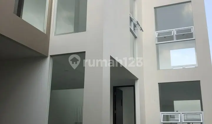 For Sale New Luxurious House, Cool and Comfortable Atmosphere