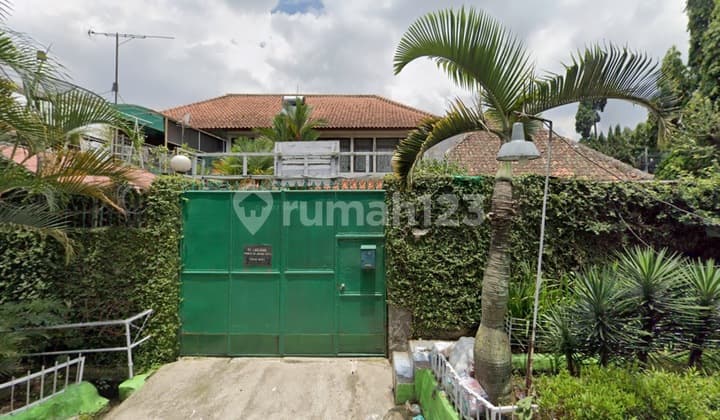 Land with 2-Storey Buildings for Rent in Pajajaran