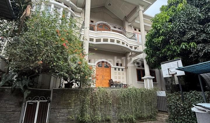 RUMAH BAGUS CANTIK SIAP HUNI DI PADALARANG