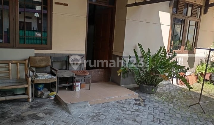 Dijual Rumah Strategis Daerah Suryani