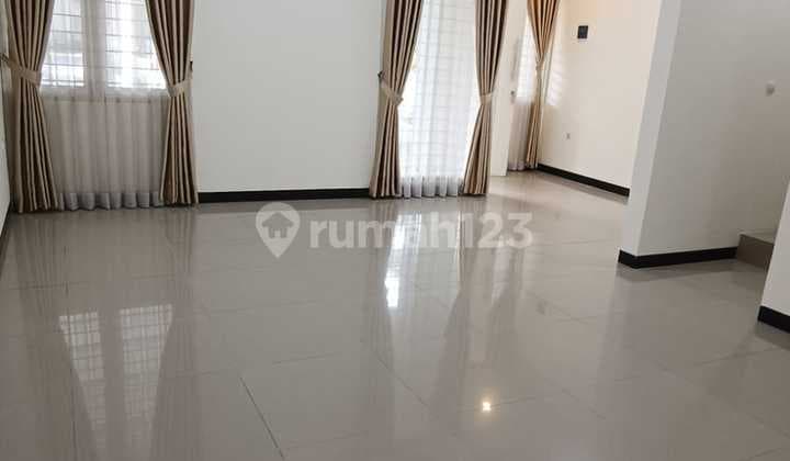 For Sale: Nice 2-Story Millennial House in Tki 5