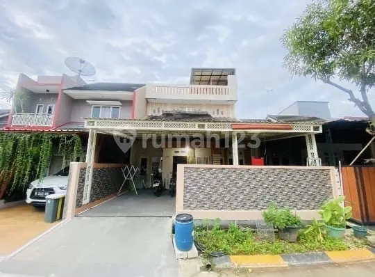 House in Clusterbersa North Tambun