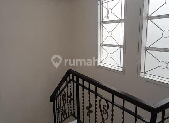 Dijual Rumah Dikotawisata Cibubur