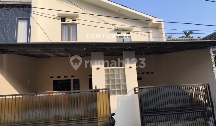 Dijual Rumah 2 Lantai Lokasi Dekat Stasiun Kereta Sudimara