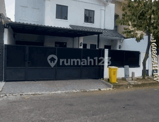 Dijual Rumah Baru Modern Classic Full Furnished Siap Huni di BSD