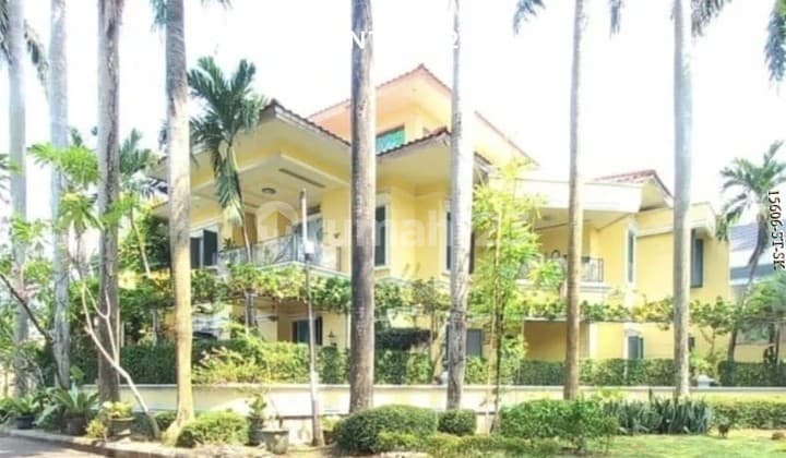 Dijual Rumah Posisi Hook dan Row Jalan Lebar di Sektor 9 Bintaro