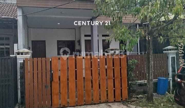 For Rent Two-Story House In Graha Raya