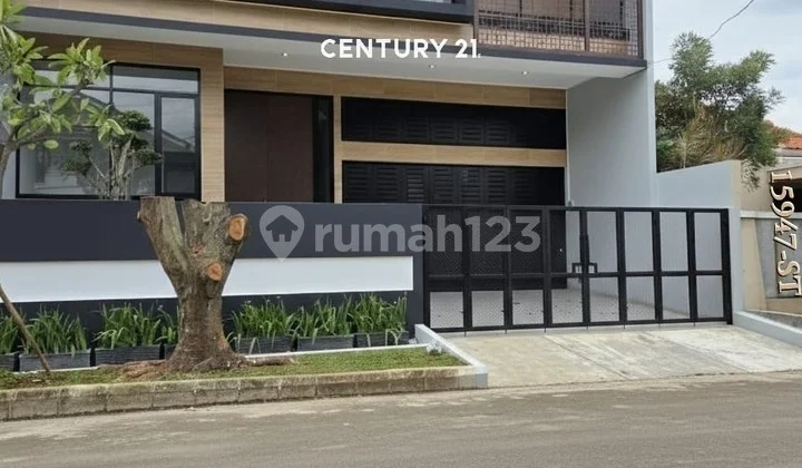 Brand New Exclusive Tropical House di Sektor 9 Bintaro