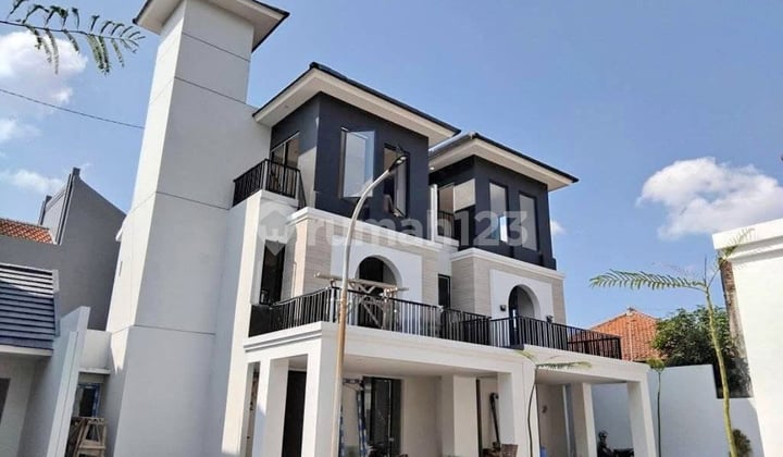 Rumah Siap Huni di Cluster Mewah Dekat Akpol