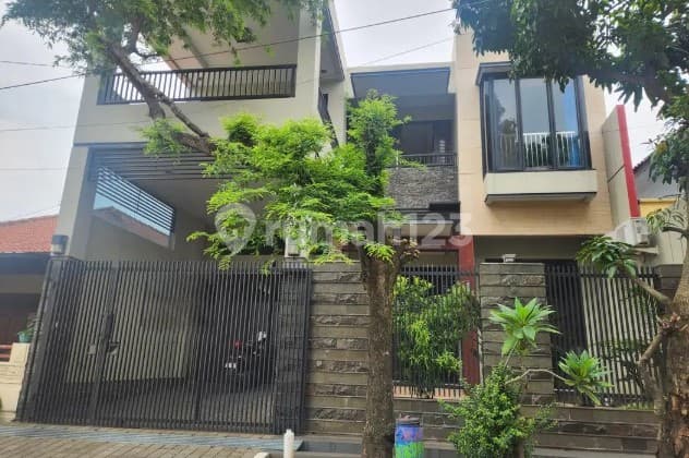 Rumah Bagus Lokasi Strategis Bebas Banjir Kota Semarang