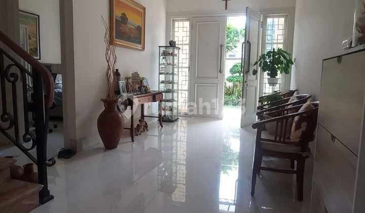 Rumah 2 Lantai SHM di Puri Media, Jakarta Barat