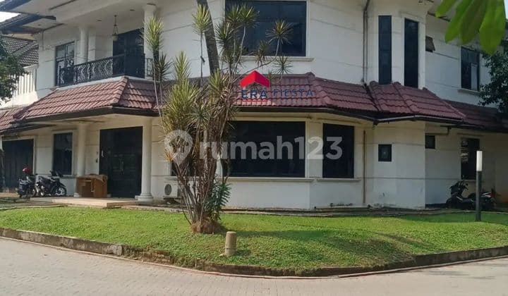 Rumah 2 lantai dalam Komplek daerah Cinere