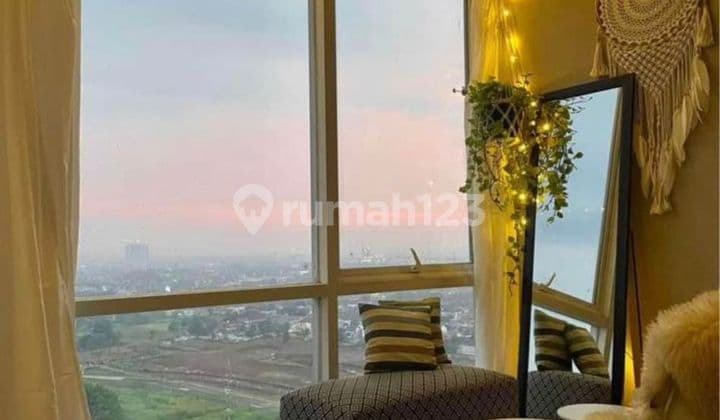 Quick Sale Fully Furnished Altiz Studio Apartment in Bintaro Suburbs