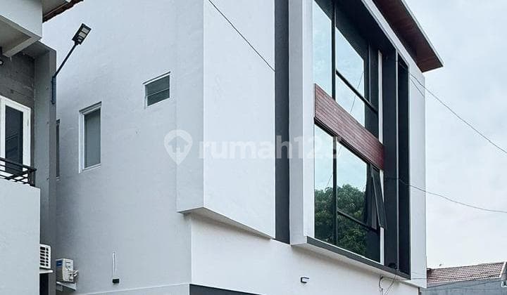 For Sale Modern Aesthetic Boarding House Passive Income ±42 Million Per Month Gading Serpong