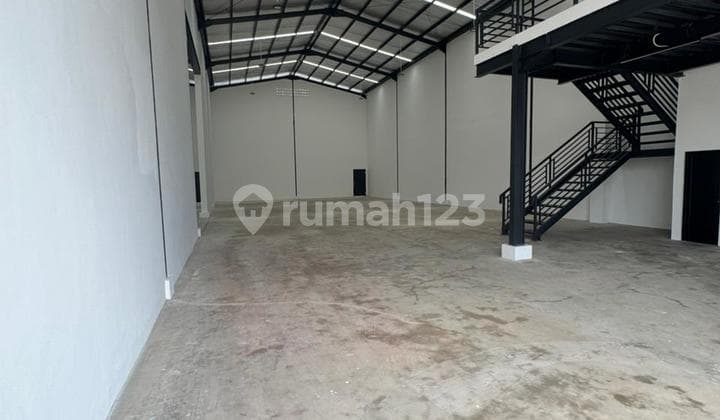 Gudang Gandeng 12X43 Plus Mezzanine di Legok Tangerang