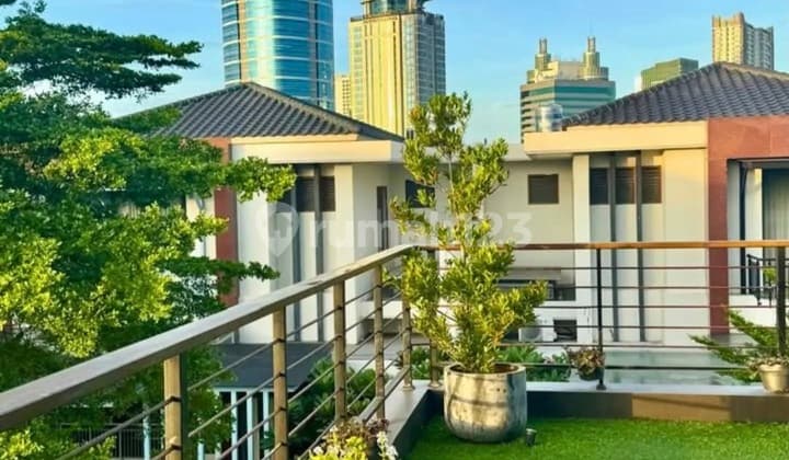 Di Jual Rumah di Ampera Siap Huni
