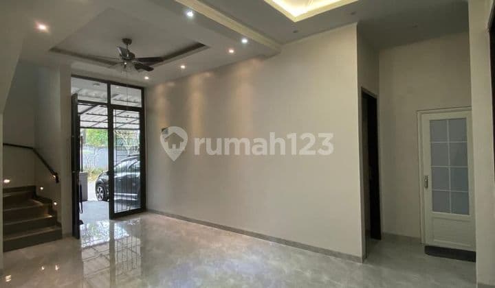 Dijual rumah bagus 2 lantai di Bintaro Jaya