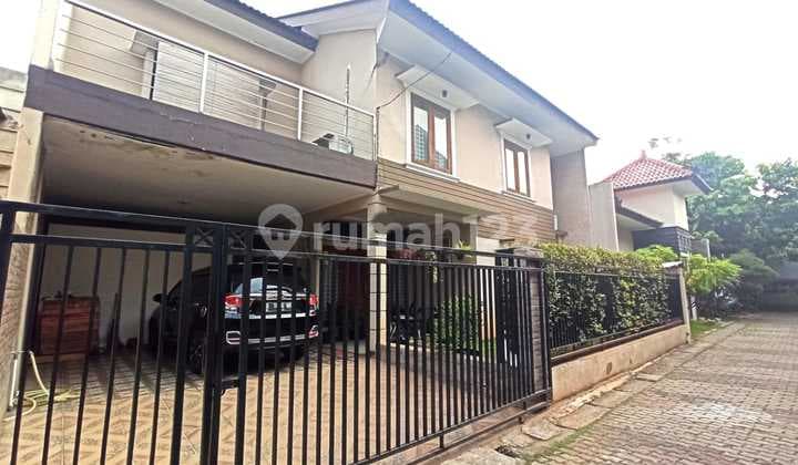 Rumah Murah Turun Harga Halaman Luas di Bintaro Sektor 4