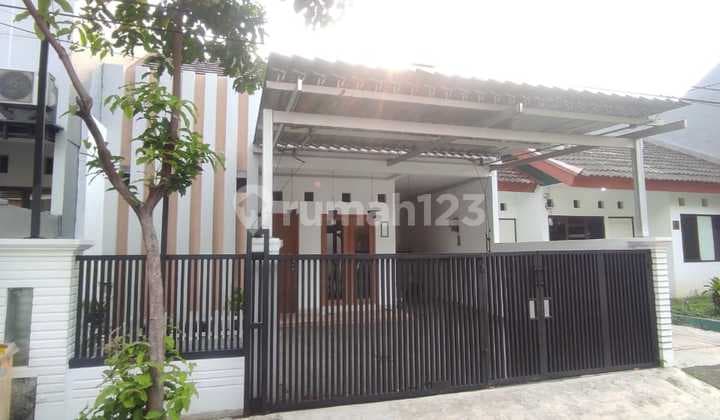 Rumah Luas Nyaman Asri Di Graha Raya Bintaro