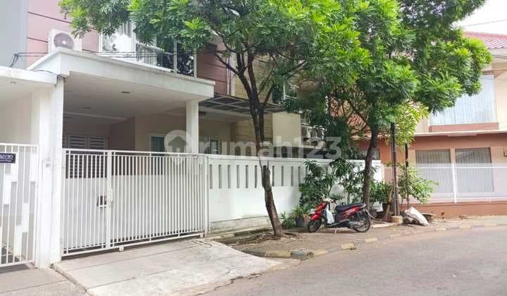 House For Sale Nice Minimalist Strategic In Sector 5 Bintaro Jaya