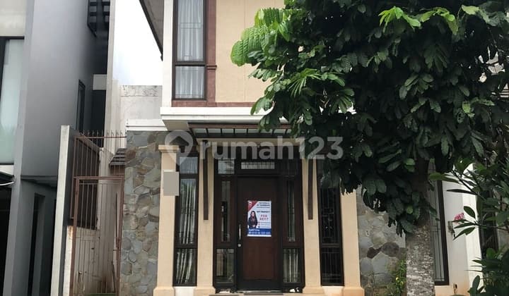 DISEWAKAN RUMAH RAPIH DI THE AVANI BSD POSISI BAGUS DEPAN TAMAN