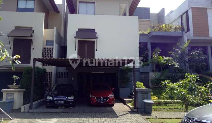 Rumah Mewah Rapih 3 Lantai Di De Park Cluster Heliconia Bsd City