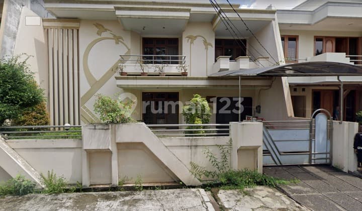 Disewakan Rumah Mewah Komplek Perumahan Puri Indah Jakarta Barat