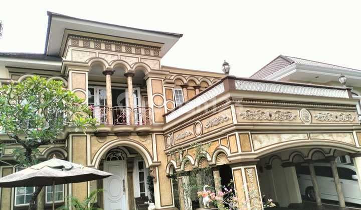 FOR SALE CLASSIC MODERN LUXURY HOUSE THE GREEN BSD PRIME LOCATION