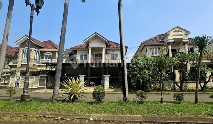 DISEWAKAN RUMAH BISA DI JADIKAN TEMPAT USAHA VILLA MELATI MAS