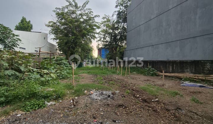 Land Plot for Rent in Ciledug, Sudimara, Adjacent to Main Road.