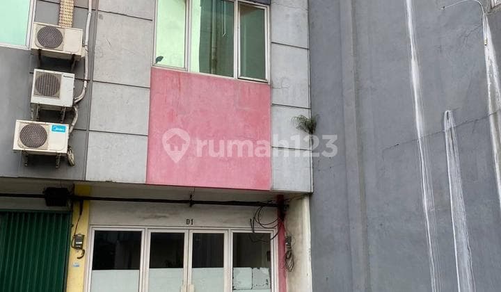 FOR SALE TEUKU UMAR KARAWACI TANGERANG SHOPHOUSE IN GOOD CONDITION