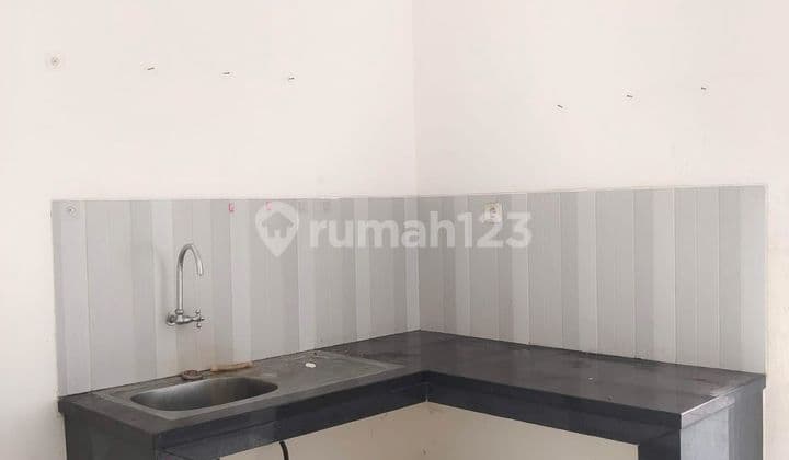 Rumah Murah Siap Huni Bagus SHM di Taman Kopo Indah V