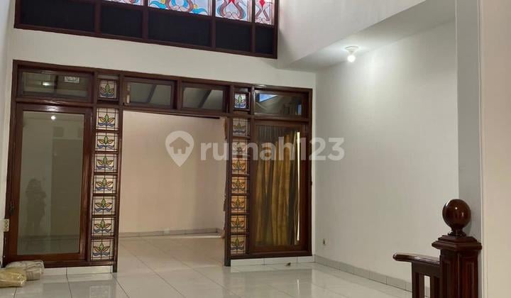 Cheap 2-Story House Ready to Live In Good SHM in Sayap Riau