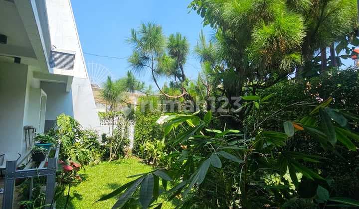 Dijual**rumah Mewah Modern Tropis Di Komp Elit Sidomukti*